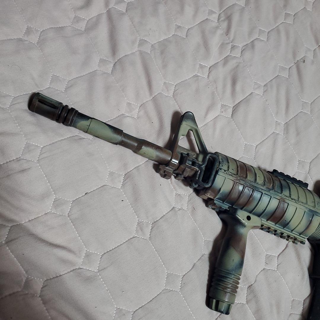 東京マルイ 迷彩塗装 M4A1 電動ガン