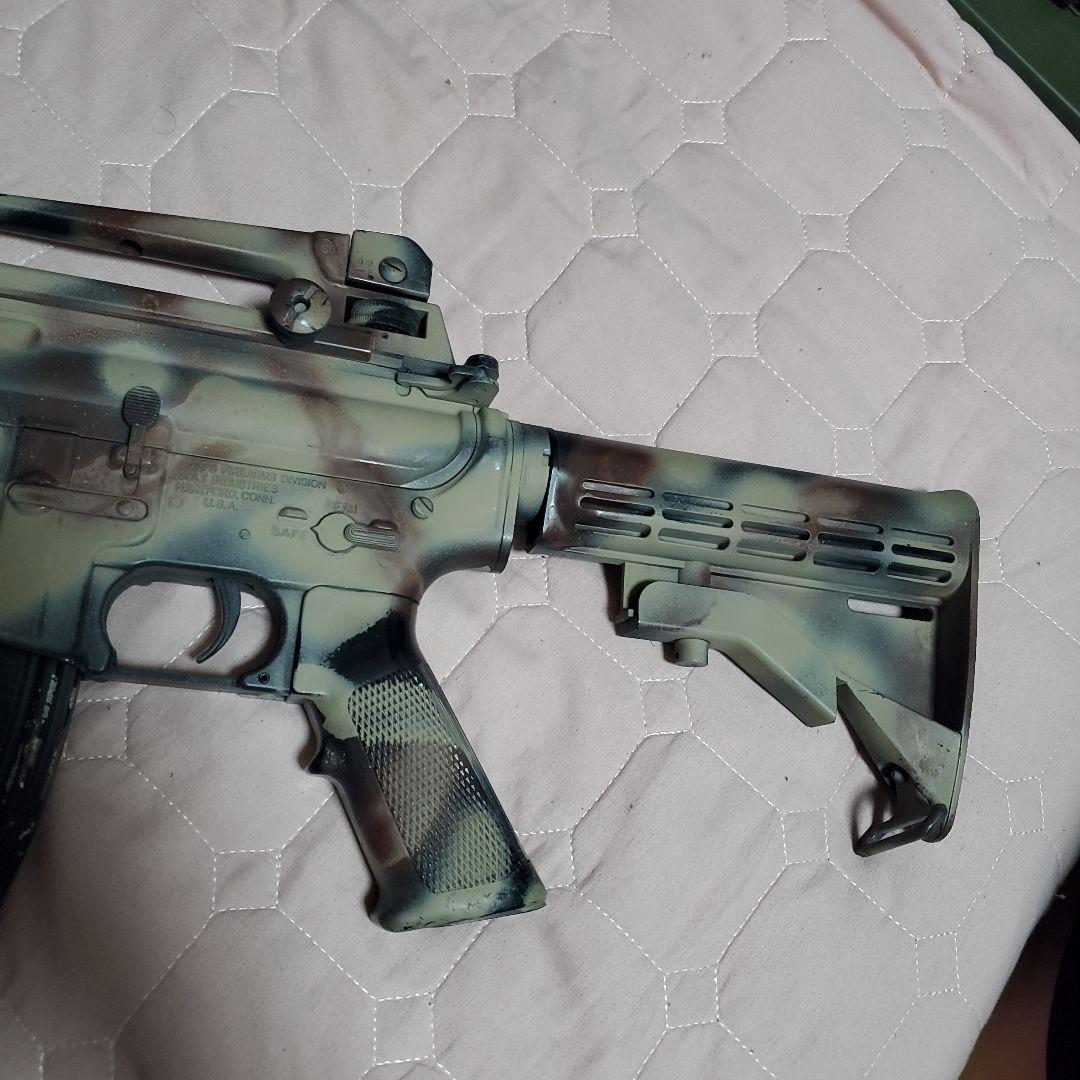 東京マルイ 迷彩塗装 M4A1 電動ガン