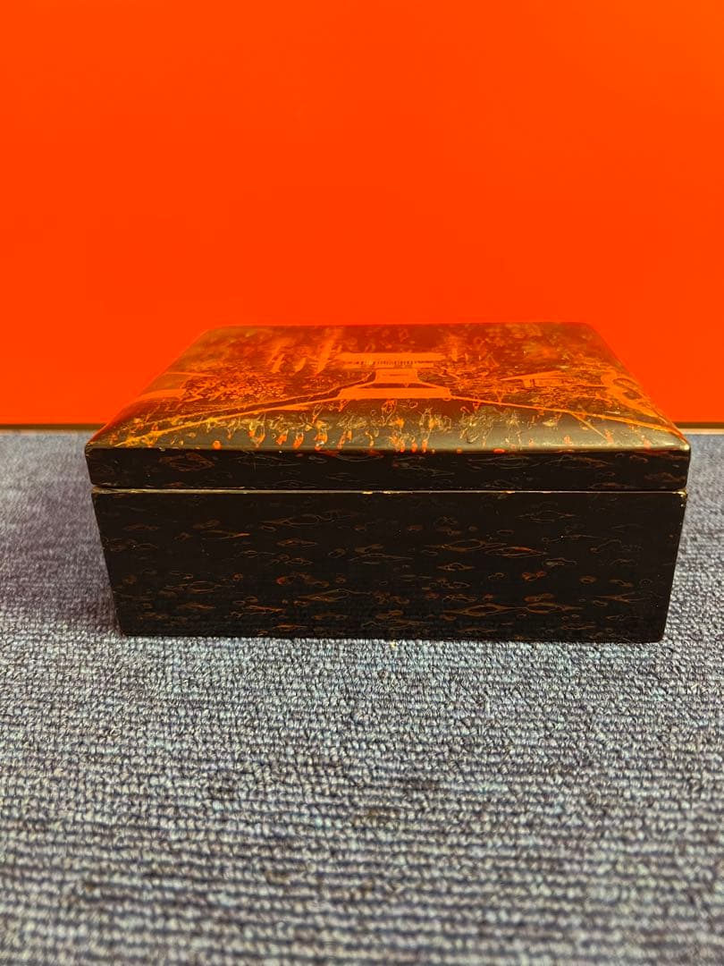 1168  金蒔絵　木箱　時代物