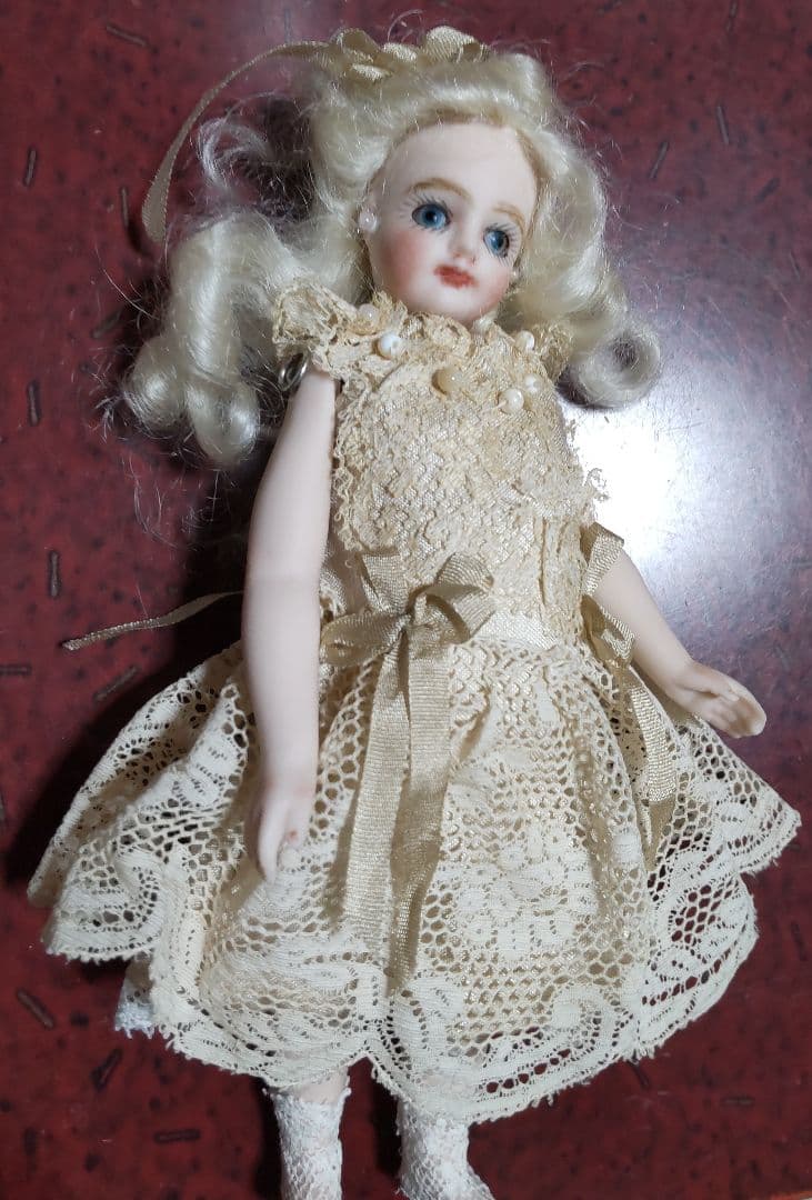 フレンチ ビスクドール ミニョネット - メルカリ