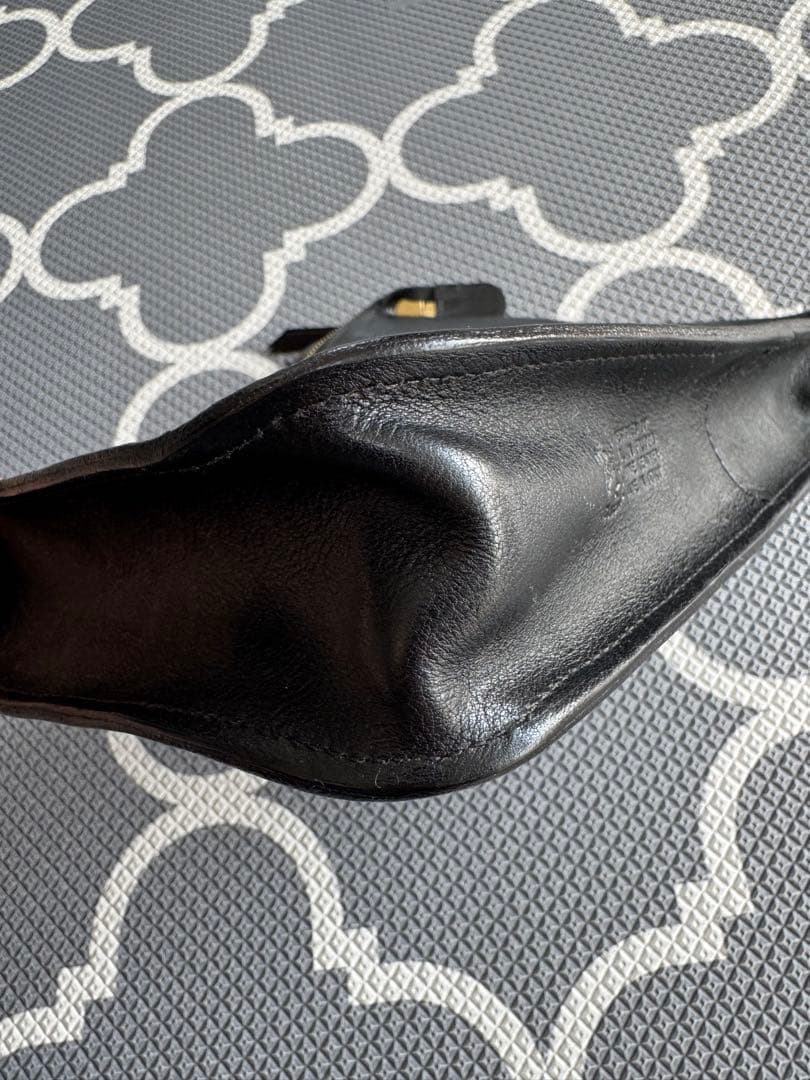 【美品】イルビゾンテ IL BISONTE ショルダーバッグ ロゴ型押し 本革