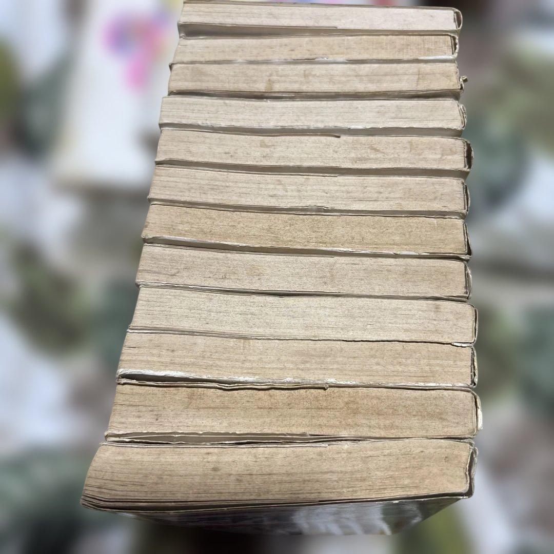 ドラえもん 初版本８冊から再販本１２冊