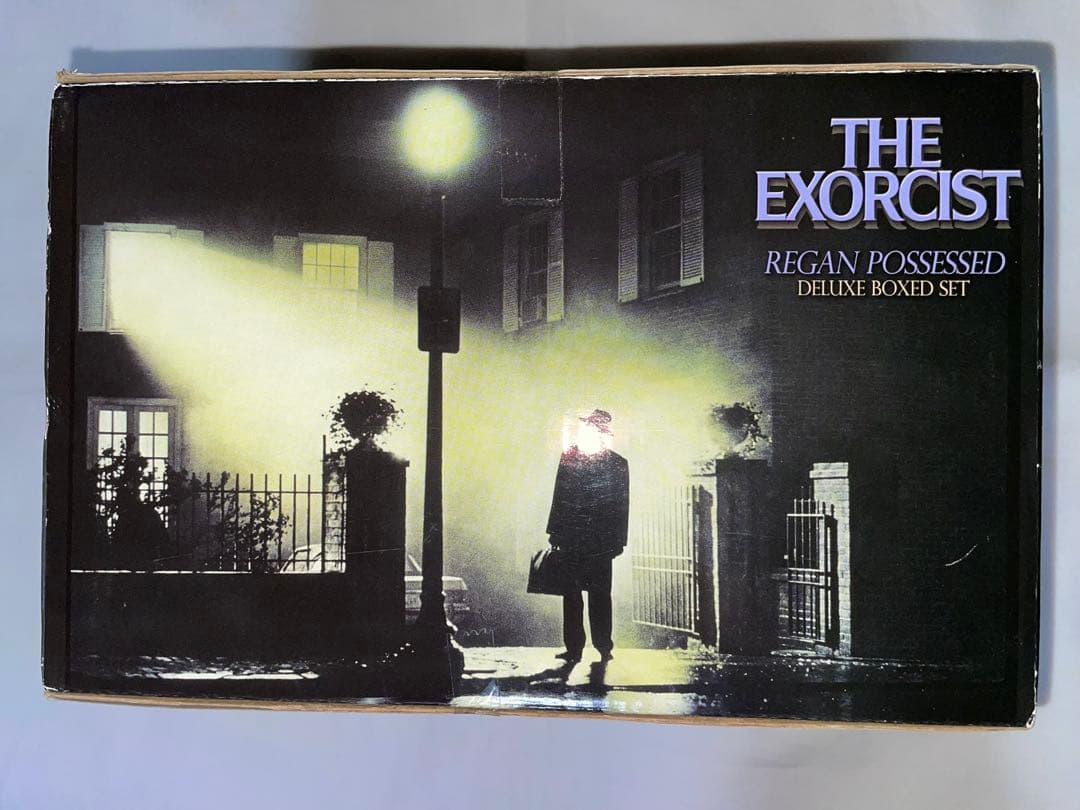 NECA エクソシスト　フィギュア