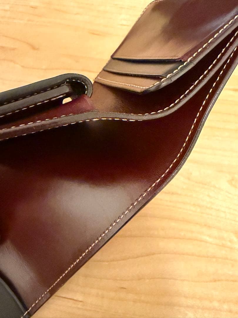 ロブスタレザー　ROBUSTA