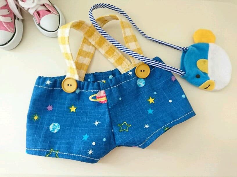 東京トガリ 肩ヒモつき宇宙柄キュロット 宇宙柄 かわいい