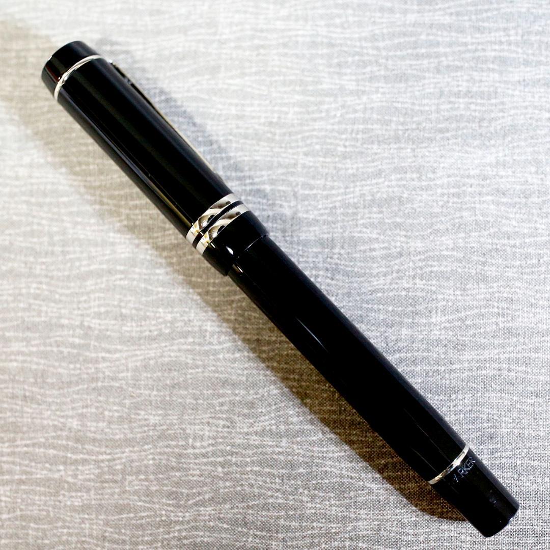 【極美品 送料込み】パーカー 万年筆 デュオフォールド ブラック