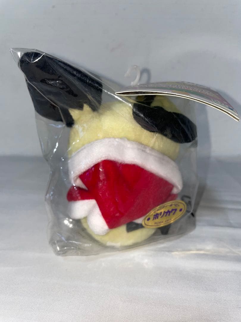 TOMY ポケモンクリスマス　ぬいぐるみ 2001 サンタ　ピチュー