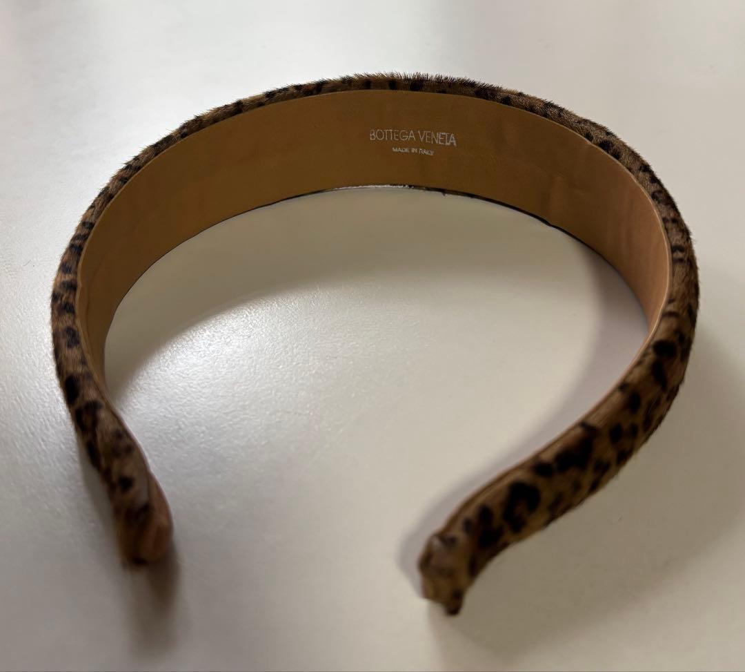 【未使用】BOTTEGA VENETA カチューシャ【美品】