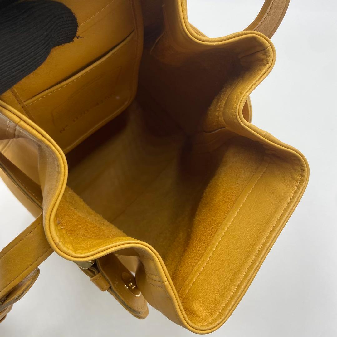 極美品　オールドコーチ　ショルダーバッグ　ベルテッド　レザー　イエロー