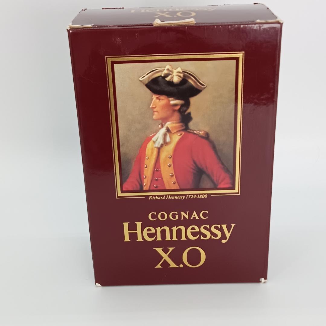 未開栓 古酒 ヘネシー X.O ブランデー 700ml 金キャップ 中国 箱有