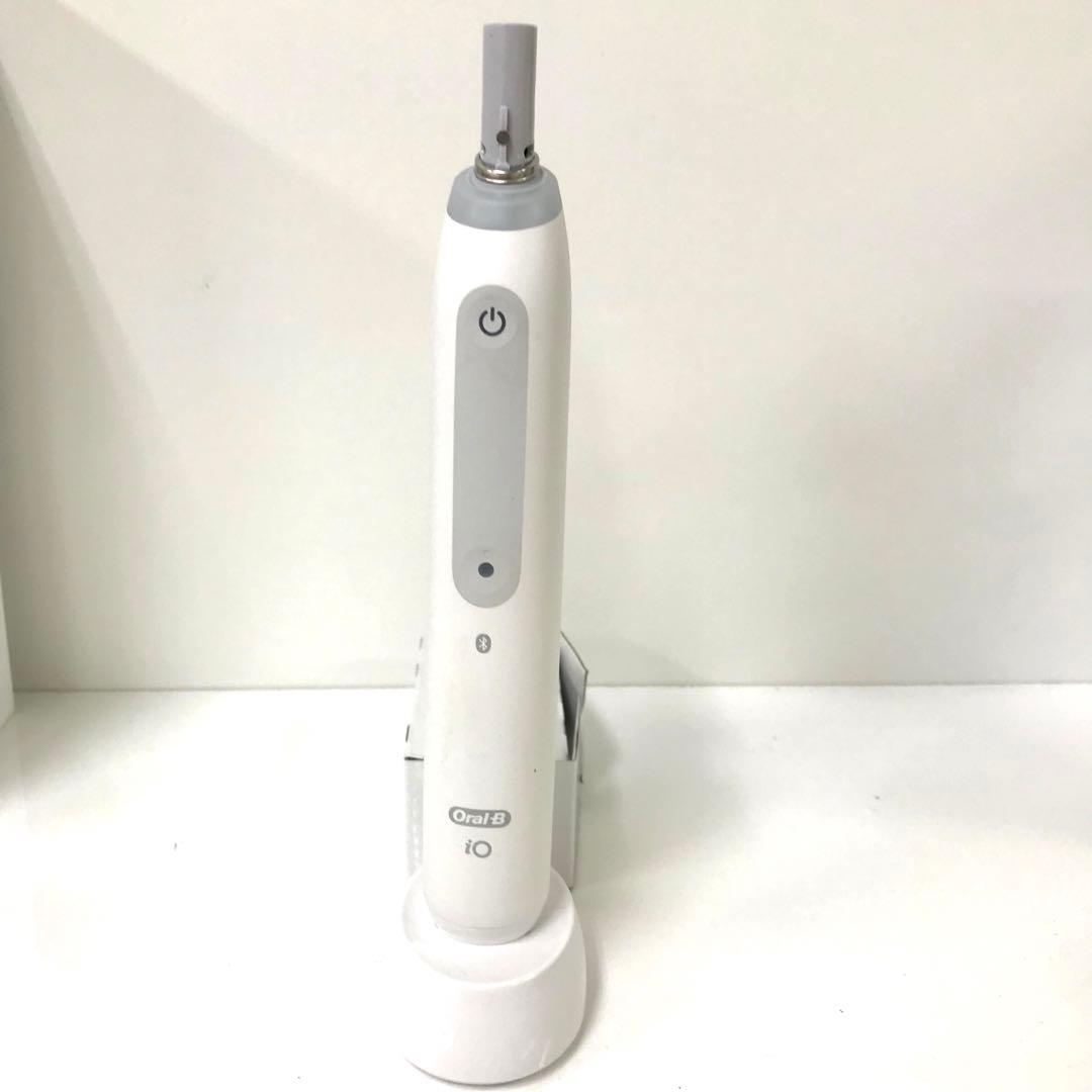 2318-Y オーラルB iO4 クワイトホワイト 4 電動歯ブラシ