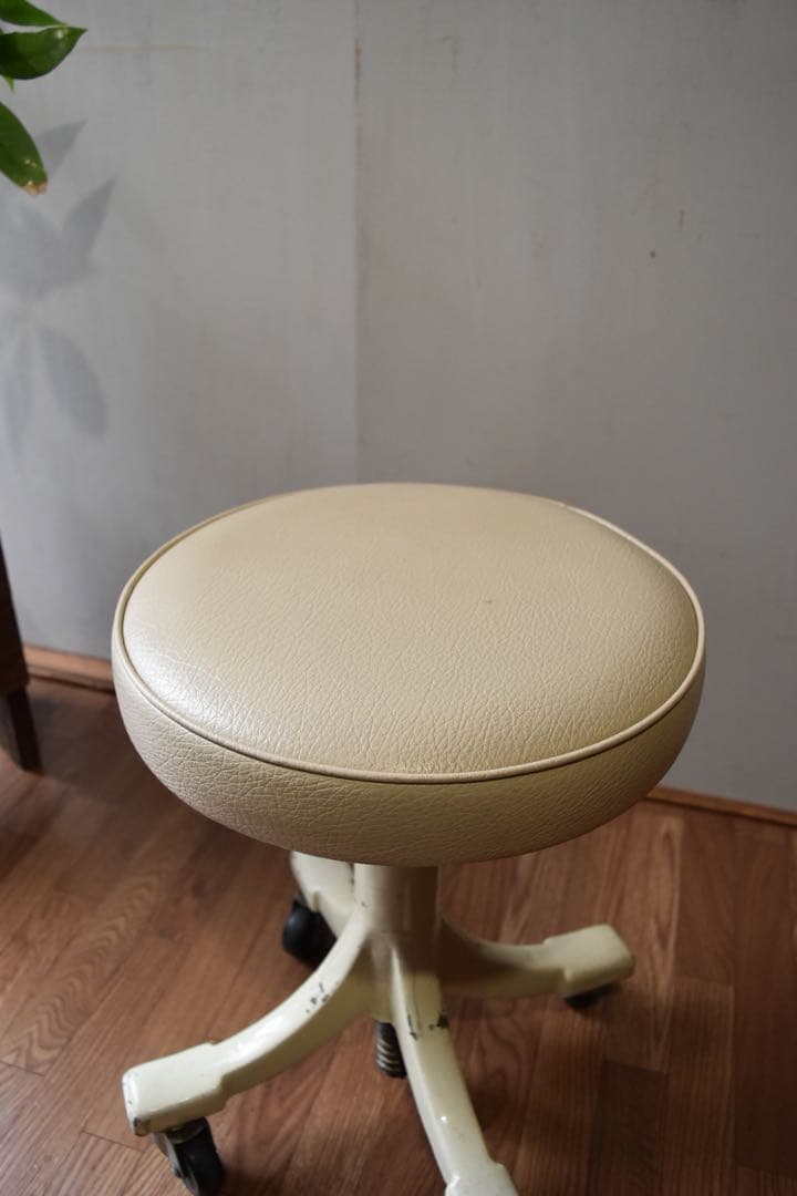 古家具 医療用スツール