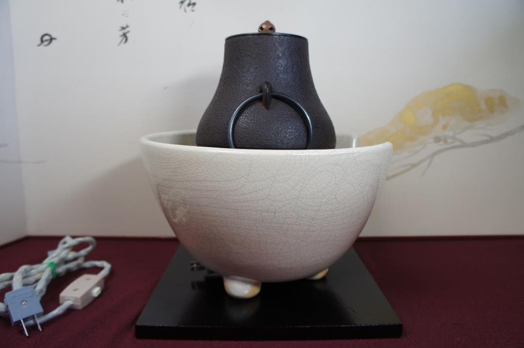 ☆ 茶道具 野々田 白さつま(紅鉢型)風炉型電熱器 鶴首釜 釜鐶 送料込み