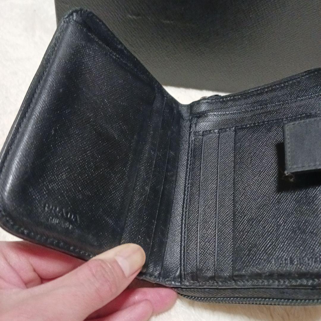 【PRADA】ラウンドジップ三角プレート テスートナイロン♡