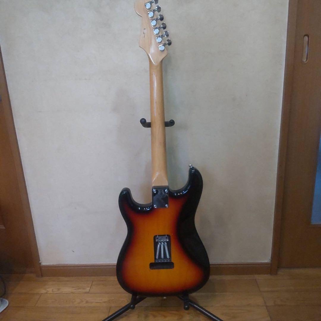 Squier ストラトキャスター サンバースト