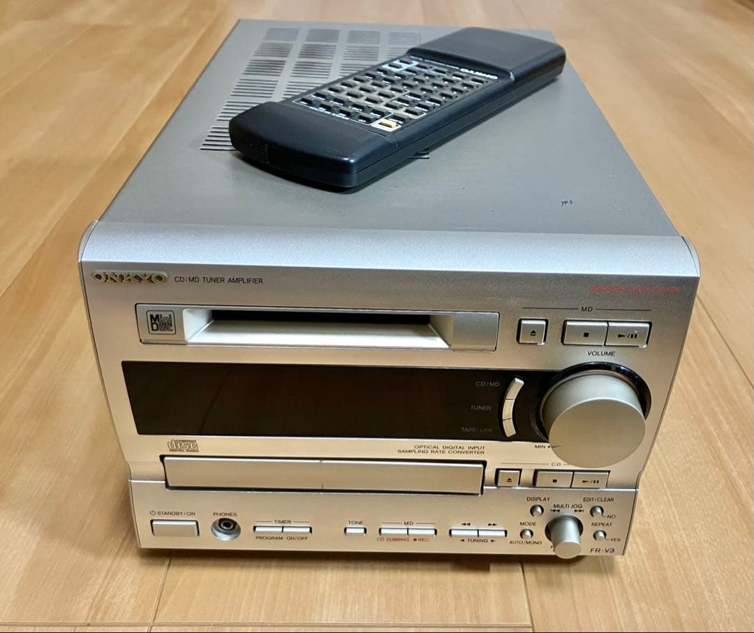 FURUTECH CF-201(R) カーボン ロジウムメッキ Yラグ端子