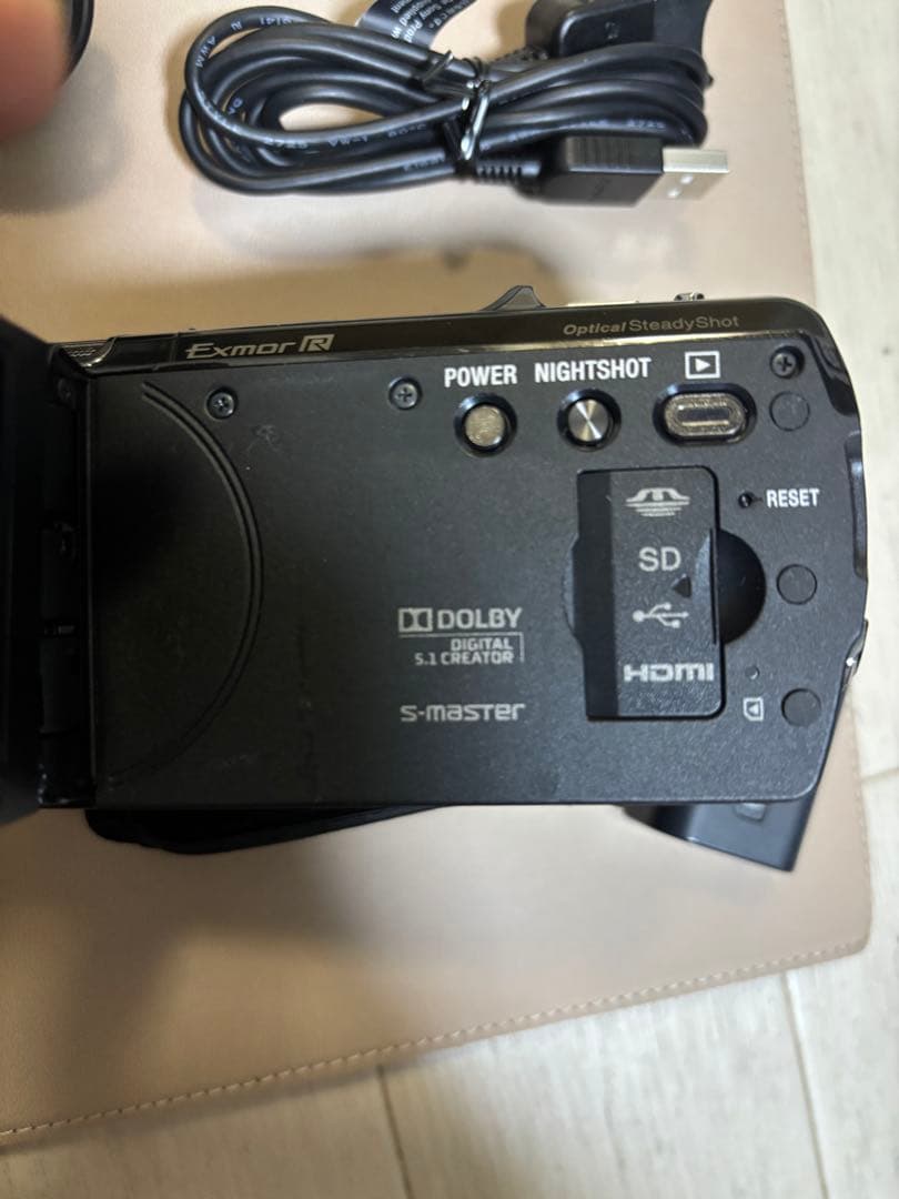 SONY HDR-CX560V ビデオカメラ 本体　ブラック