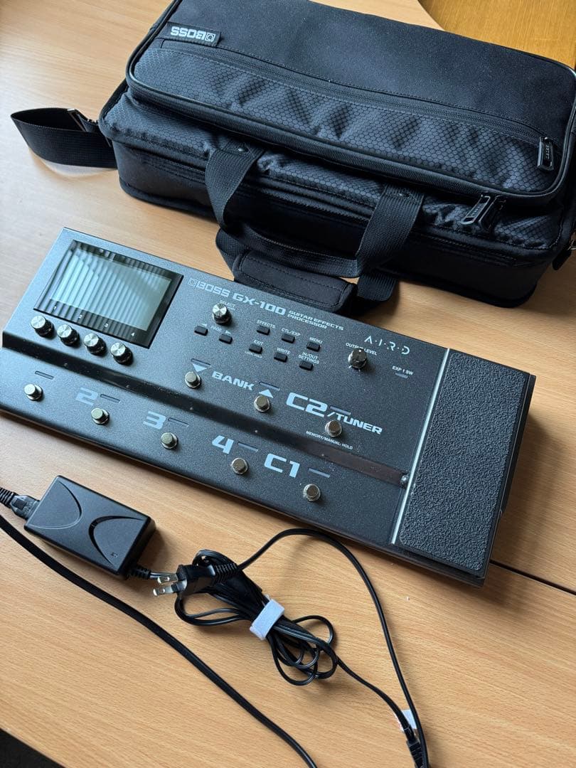 ギター BOSS GX-100 + CB-BM-M Amazon.com: BOSS CB-BM-M | Multi-Effects Case | Compatible GT-1000