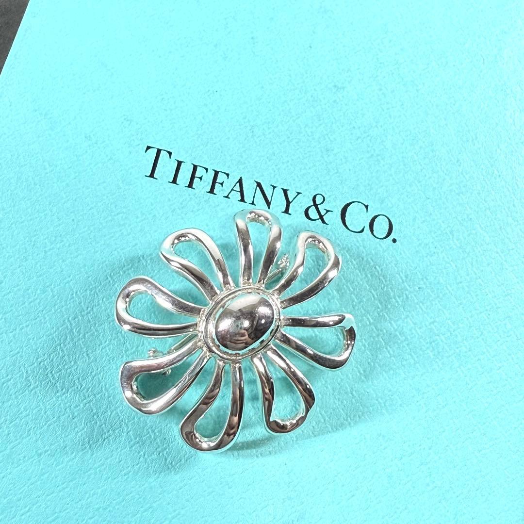 ティファニーデイジー フラワーブローチ925