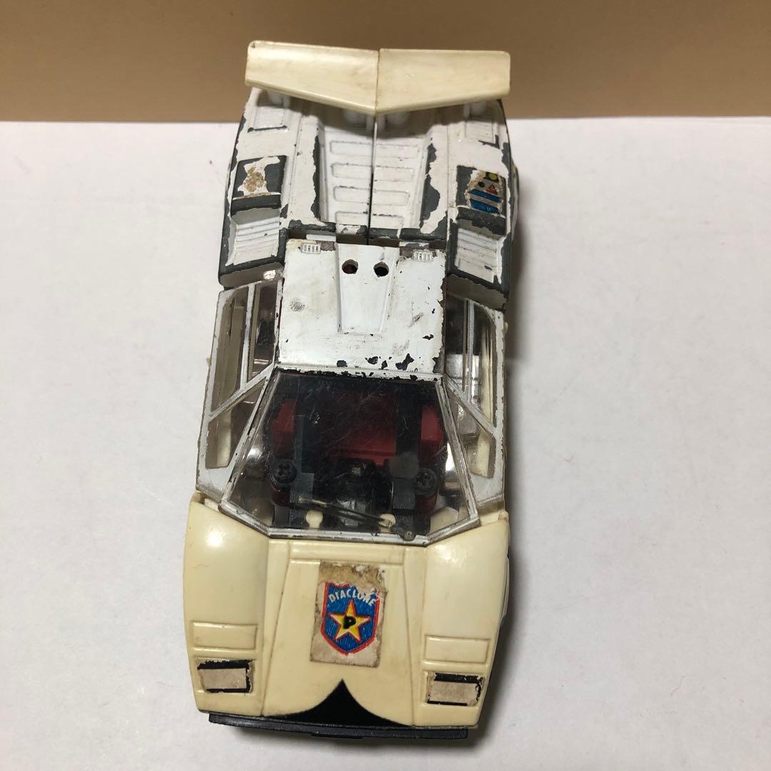 ダイアクロン カーロボット ニューカウンタック LP500S ポリスカー