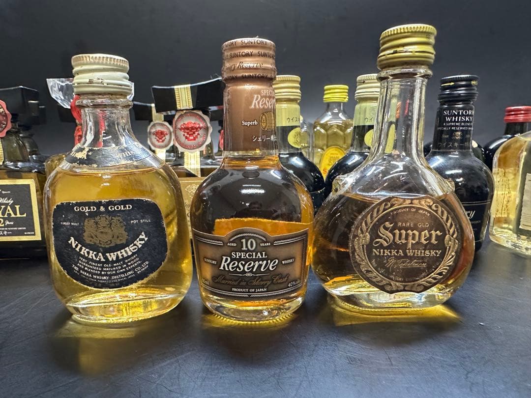 日本のウイスキーセット（ニッカ・サントリー）50ml ミニボトル