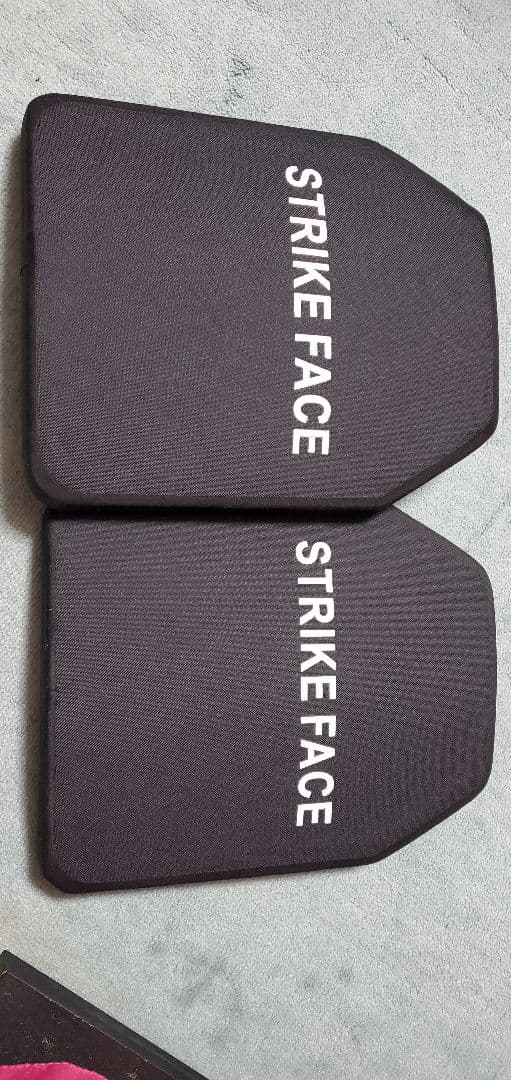 実物 COMTAC GEL PAD、Ferro Comms Pad