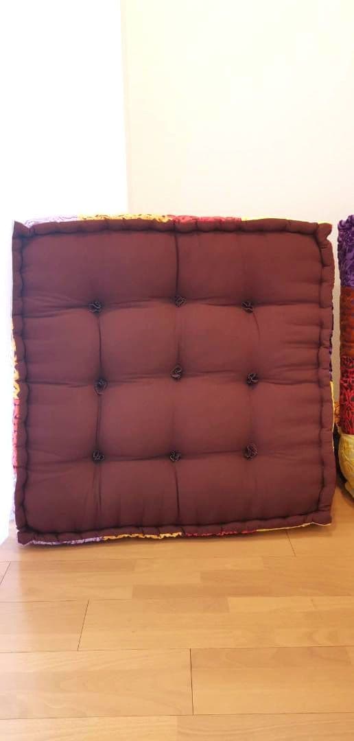 【ほぼ新品】アデペシュ　ブロックマルチソファ（パッチワークミックス）　4つセット