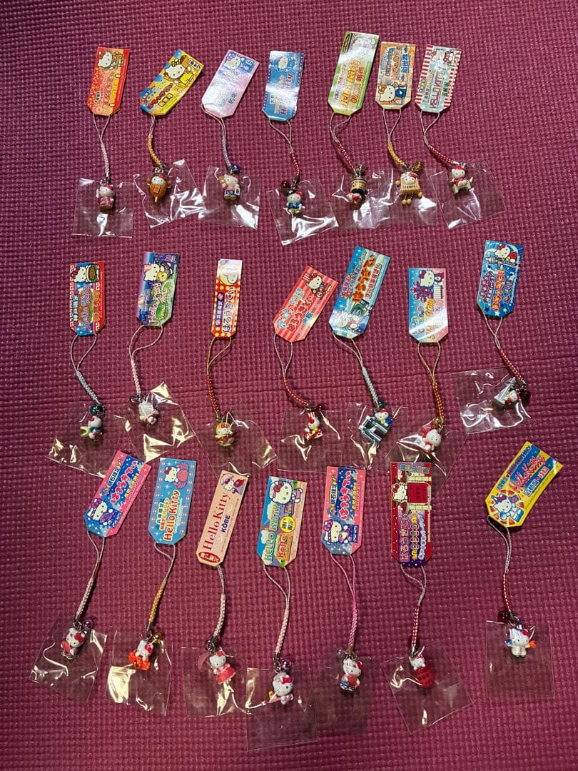 合間公式　ハローキティ ご当地キティ　根付け　約160個　まとめ売り