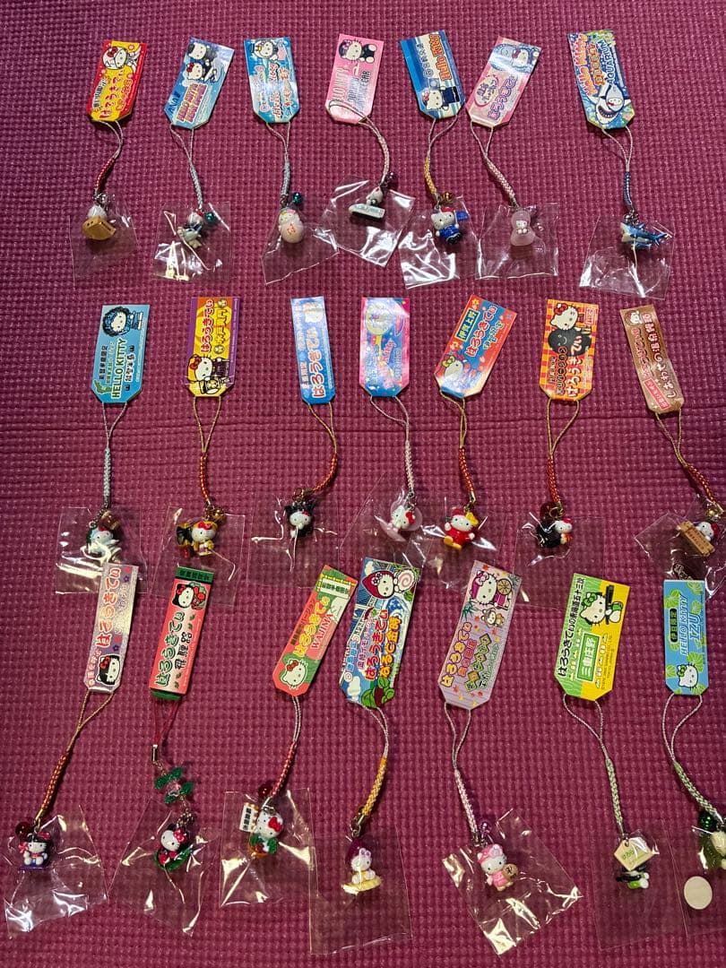 合間公式　ハローキティ ご当地キティ　根付け　約160個　まとめ売り