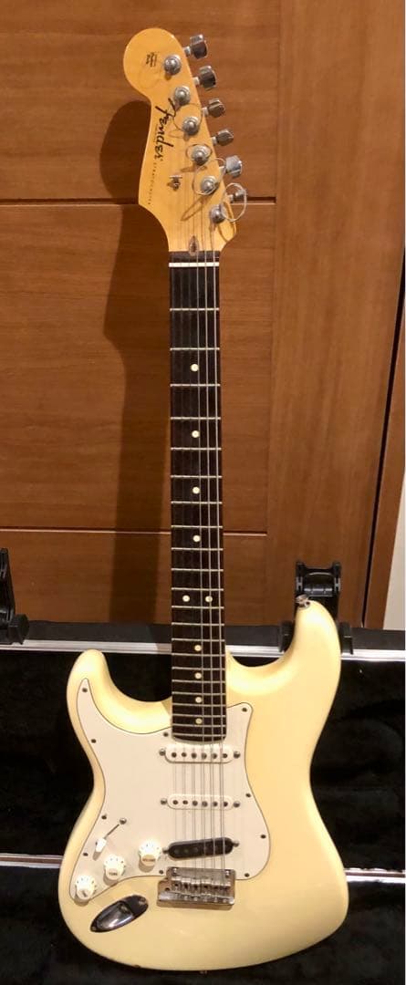 新春特価 Fender USA American Stratocaster LH