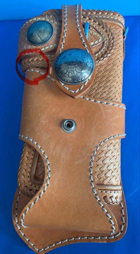 MAMAKIN'レザーウォレット(ヌメ革) ホルダー&ストラップ付き(2本付き)