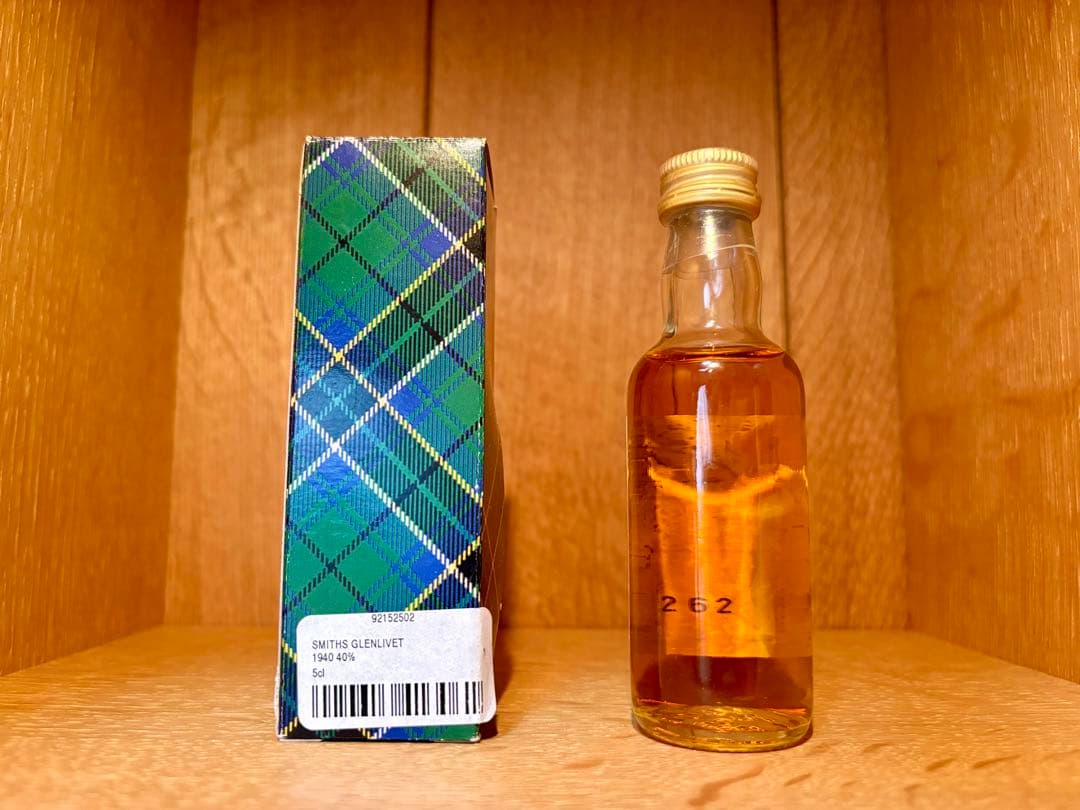 ミニチュアボトル】G&M Glenlivet（グレンリベット）50年