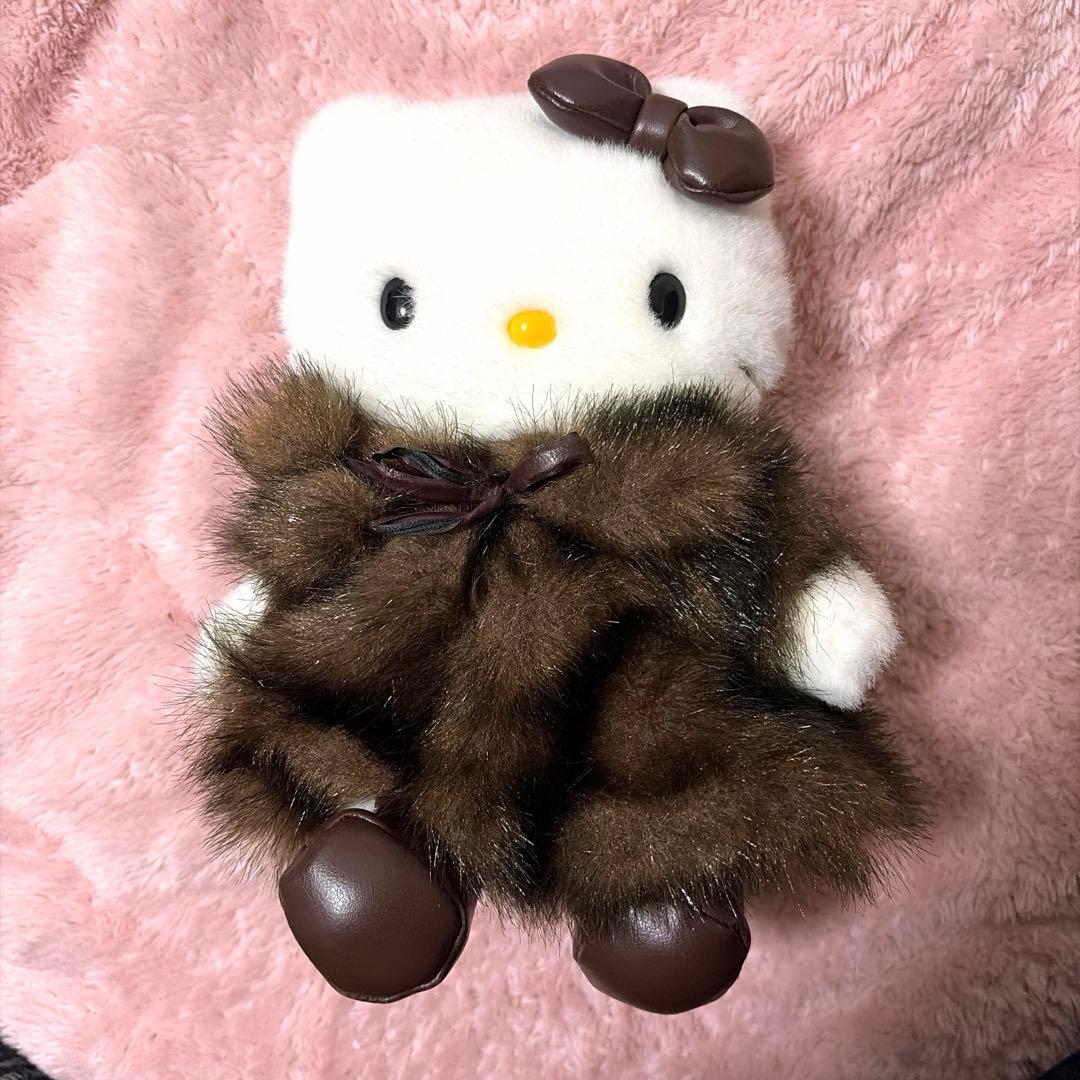 ハローキティ ミンクコート ぬいぐるみ サンリオ