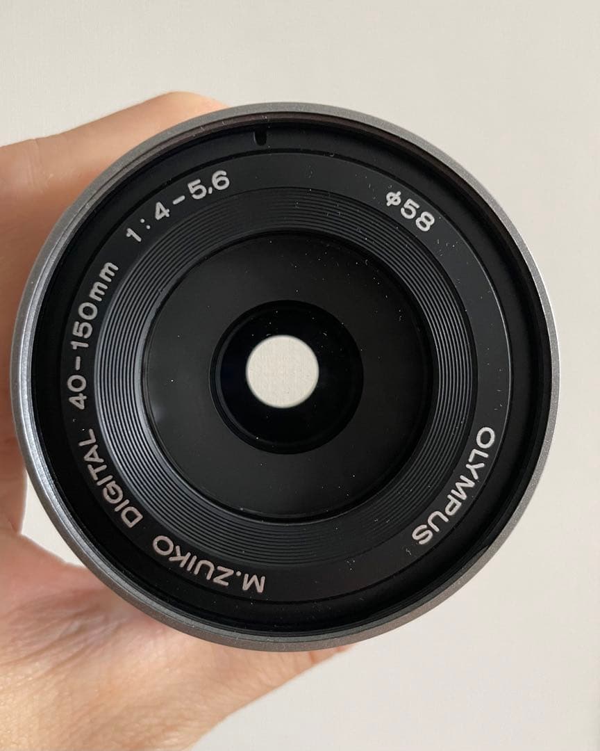 OLYMPUS M.ZUIKO 40-150mm F4.0-5.6 レンズ