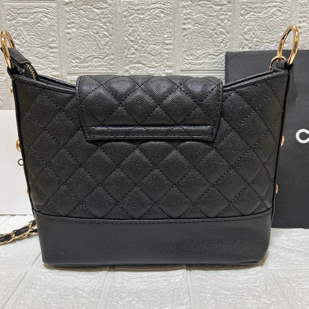 CHANEL ノベルティ ショルダーバッグ