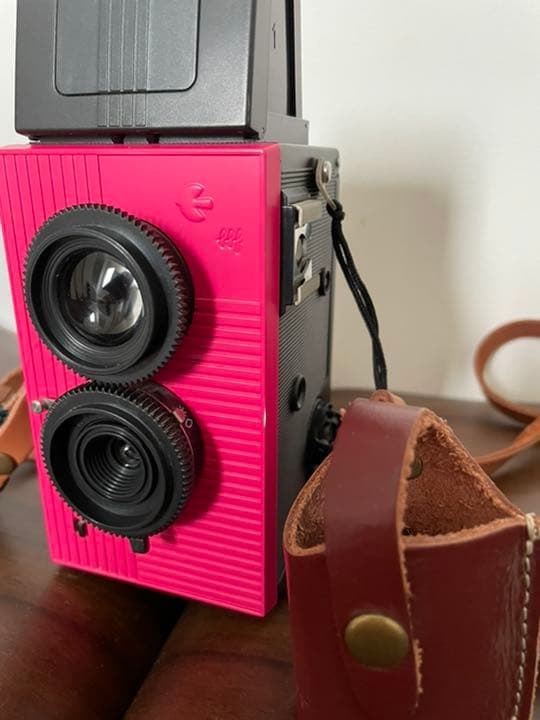 Blackbirdfly ディケイド 二眼レフカメラ ディケイドピンク 仮面