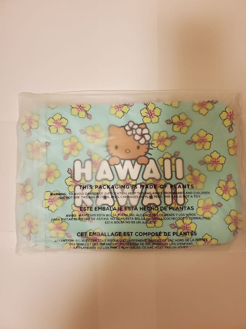 アロハコレクション ハローキティコラボ DFS限定ポーチ - メルカリ
