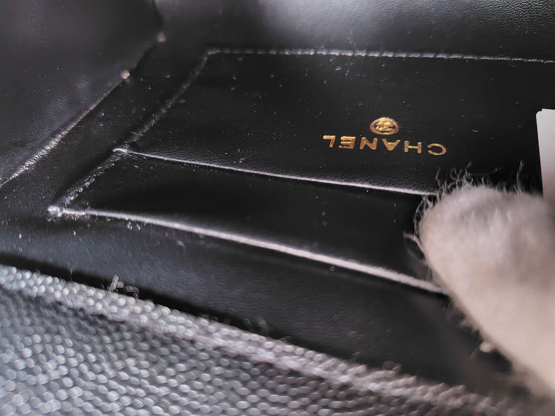 CHANEL ブラックレザー キルティング　ショルダーバッグ　ミニバッグ