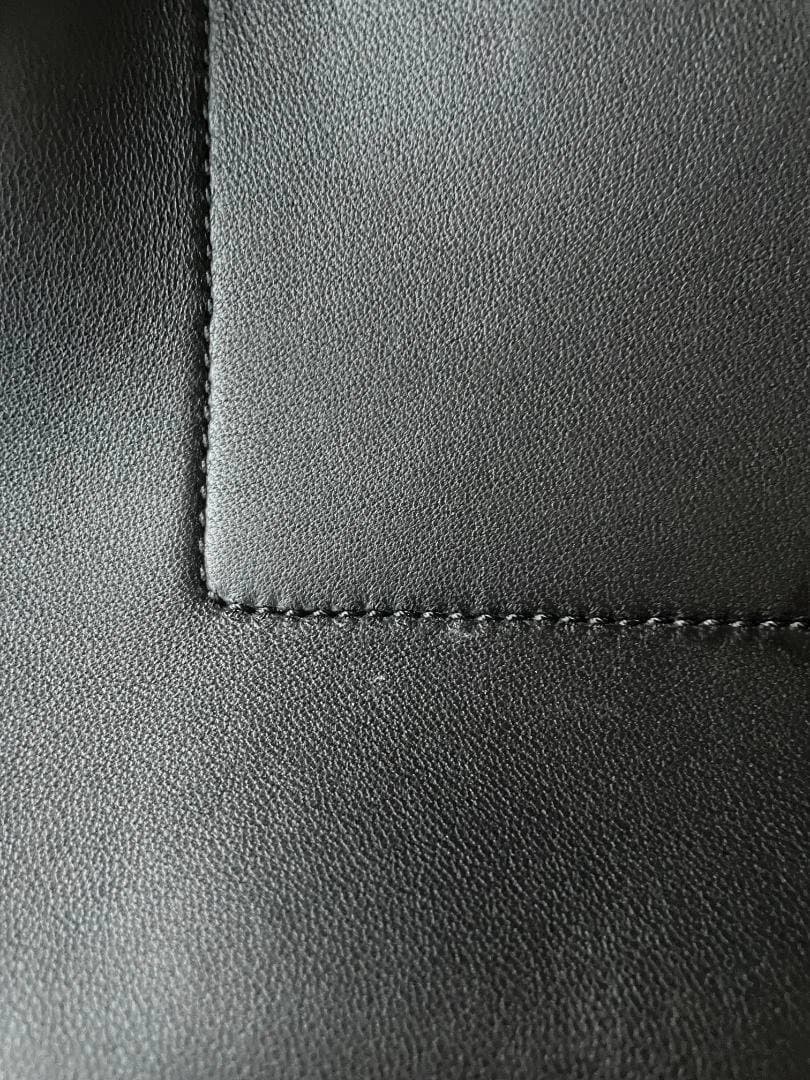 トリーバーチ　ブラック　レザー　ショルダーバッグ