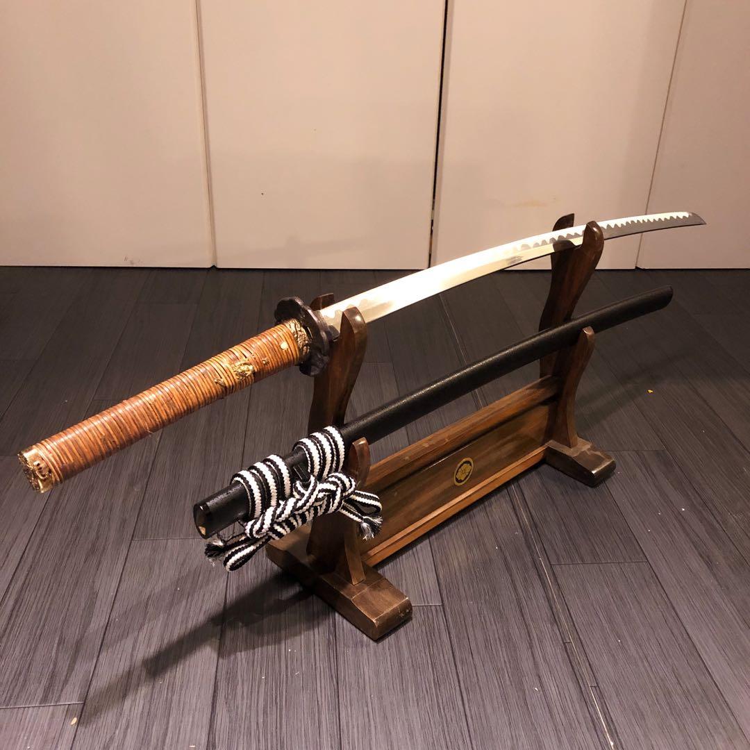 高級模造刀　籐巻拵え　高級居合刀　白黒結び　合金　籐巻柄