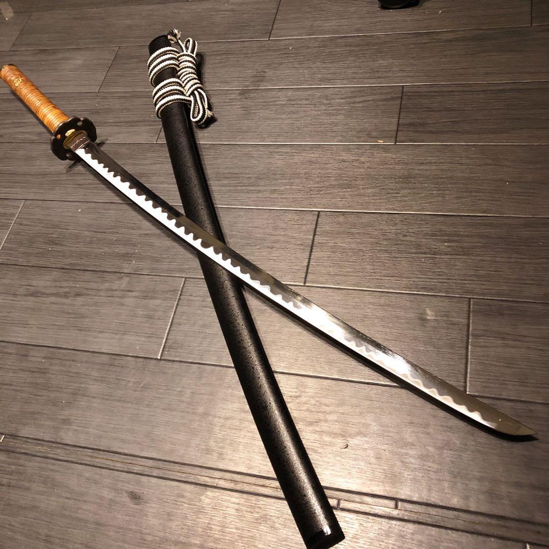 高級模造刀　籐巻拵え　高級居合刀　白黒結び　合金　籐巻柄