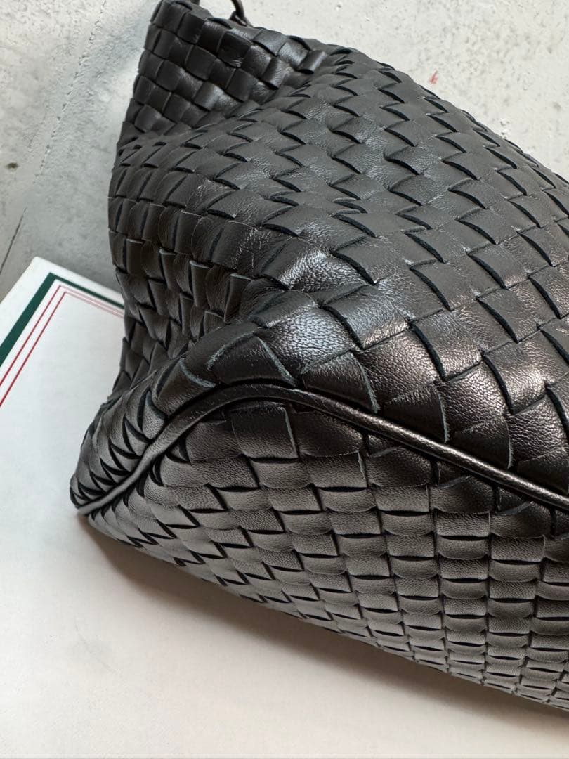 BOTTEGA VENETA ボッテガヴェネタ イントレチャート ショルダー美品