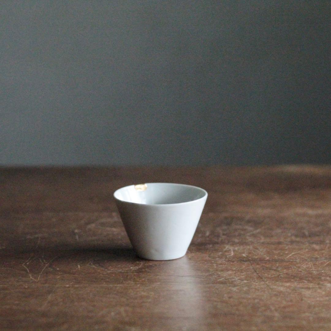 小ぶりな 古伊万里 ちょこ 盃 ぐい呑み 酢猪口 古美術 古道具 アンティーク