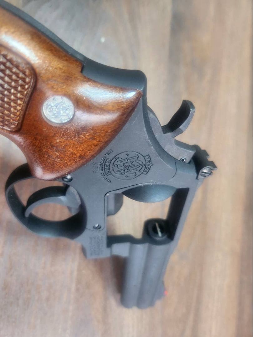 スミスアンドウェッソン 357マグナム