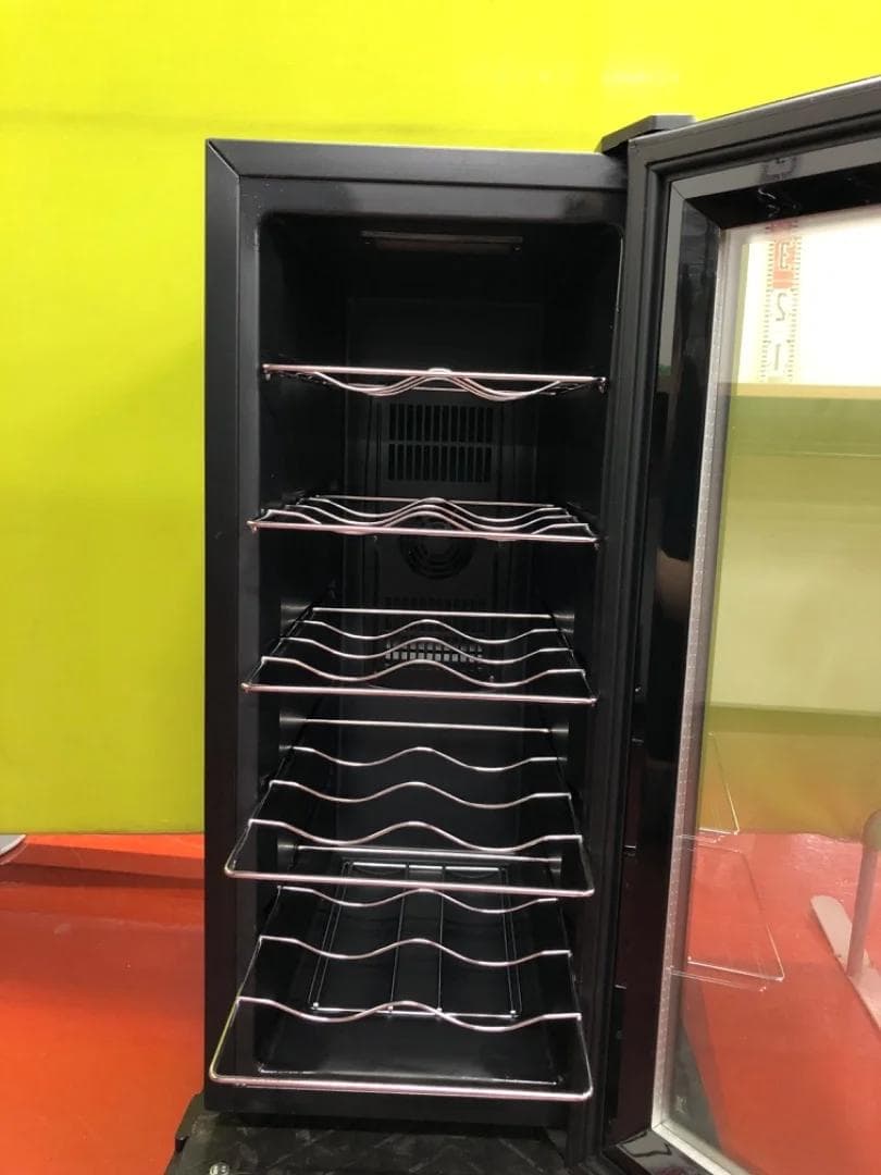 LEFIER 電子式ワインセラー35 LW-S12 40L　「6371」