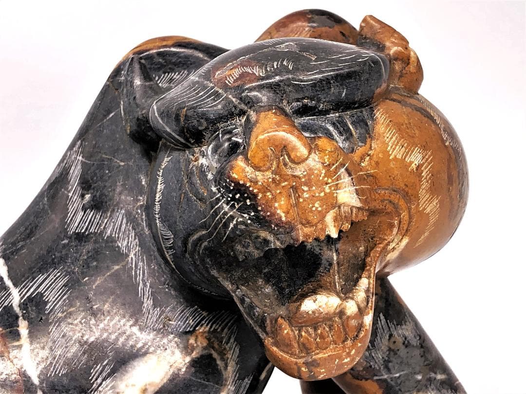 寿山石虎 】 天然石彫 江戸時代 ガラス眼 木台付