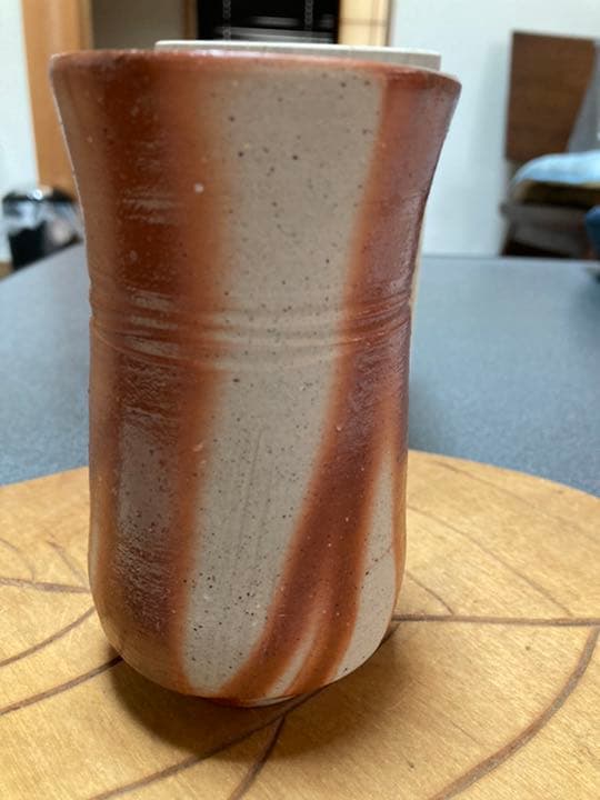 金重晃介作　有名作家備前焼緋麦酒呑お値下げしました。