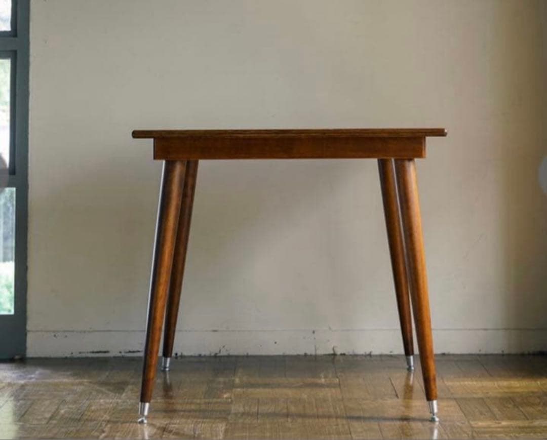 PACIFIC FURNITUER SERVICE スクウェアテーブル