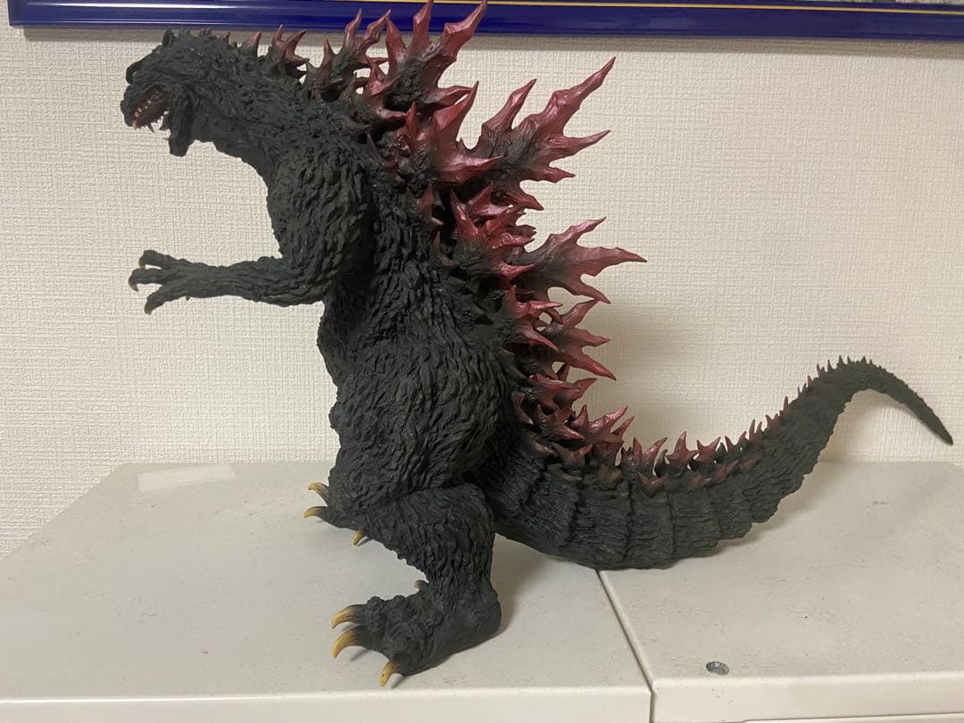 リアルマスターコレクション ゴジラ2000 メタリックレッドver.