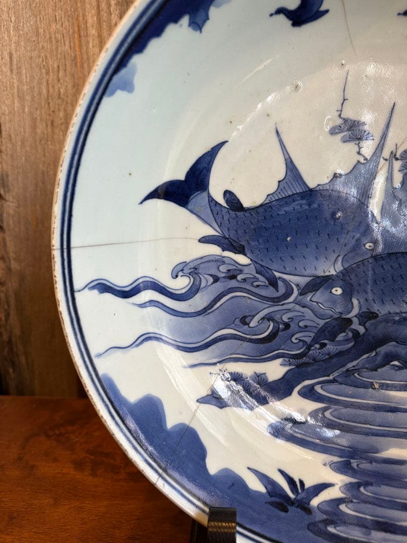 古伊万里　魚紋様　染付　大皿　江戸時代中期　有田焼き